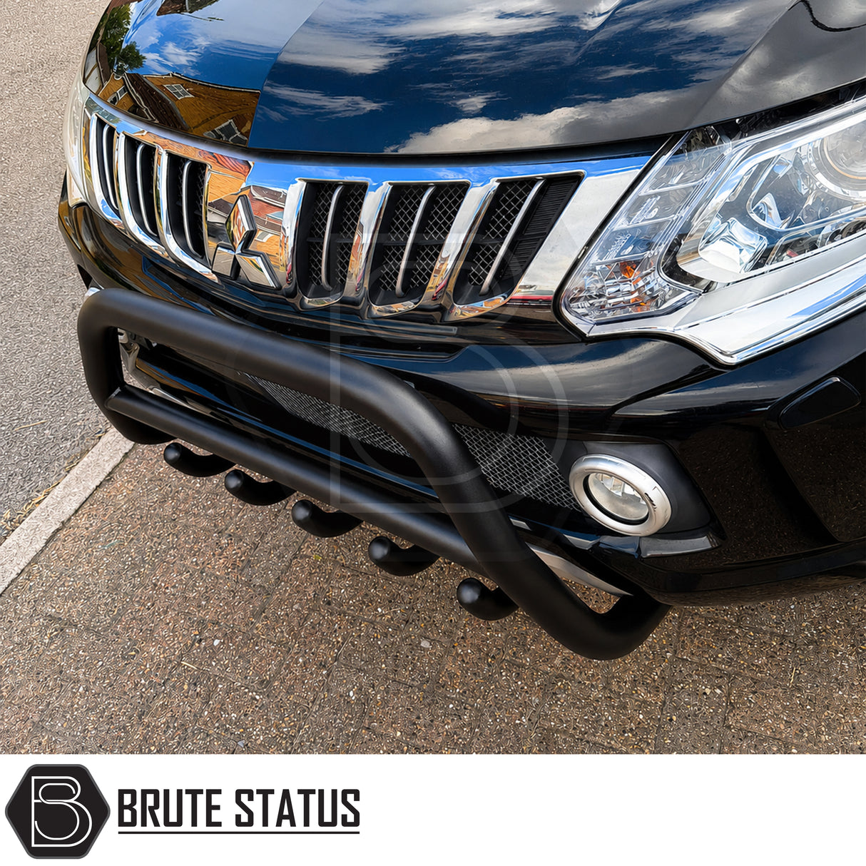 Heavy duty front carbon steel matte black bull bar protection fitted to pickup truck offroad 4x4 vehicle. Includes all mounting hardware for simple and straightforward installation.