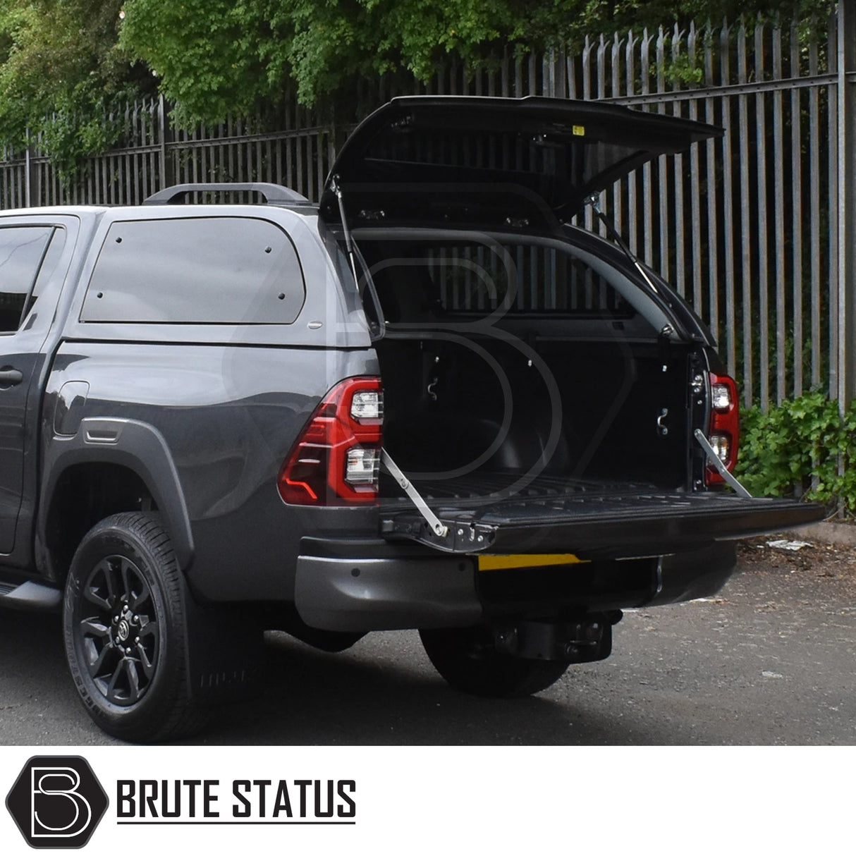 Toyota Hilux Invincible X 2016+ MK8, MK9 Truckman Grand Hardtop Canopy - Remote Locking