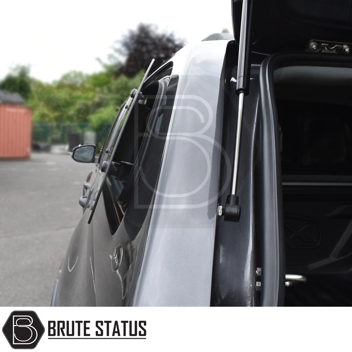 Toyota Hilux Invincible X 2016+ MK8, MK9 Truckman Grand Hardtop Canopy - Remote Locking