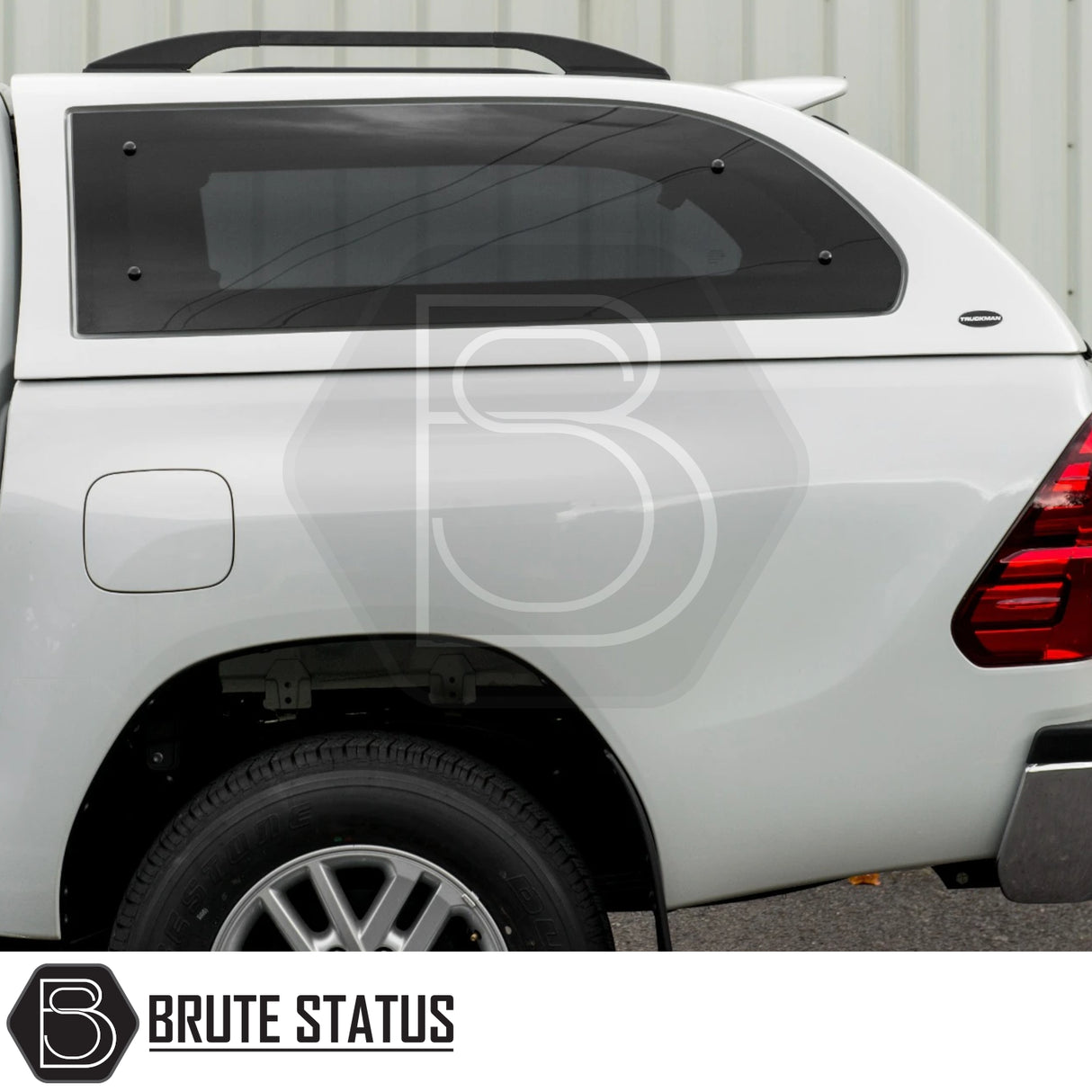 Toyota Hilux Invincible X 2016+ MK8, MK9 Truckman Grand Hardtop Canopy - Remote Locking