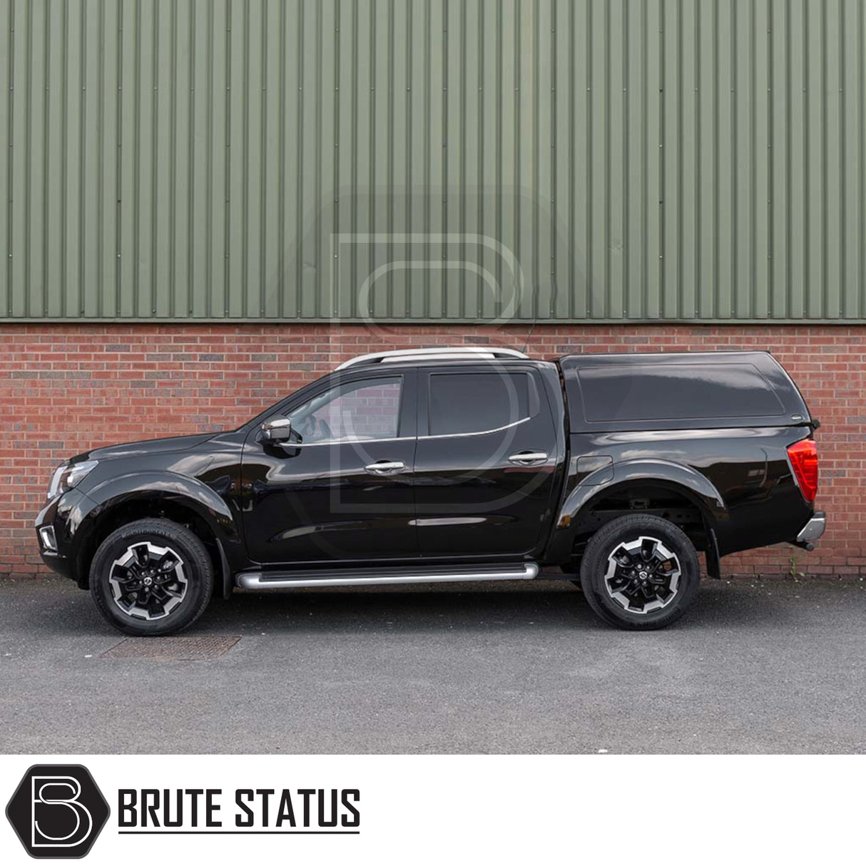 Nissan Navara 2015-2023 NP300 Truckman RS Hardtop Canopy - Glazed Rear Window & Remote Locking