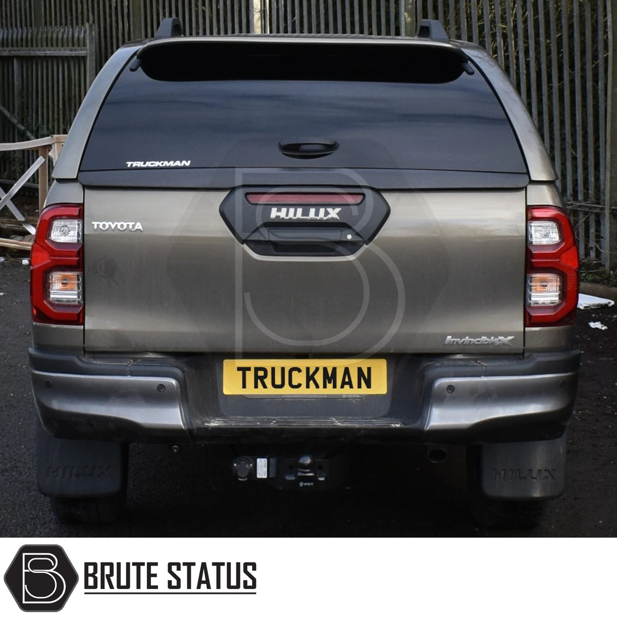 Toyota Hilux Invincible X 2016+ MK8, MK9 Truckman Grand Hardtop Canopy - Remote Locking