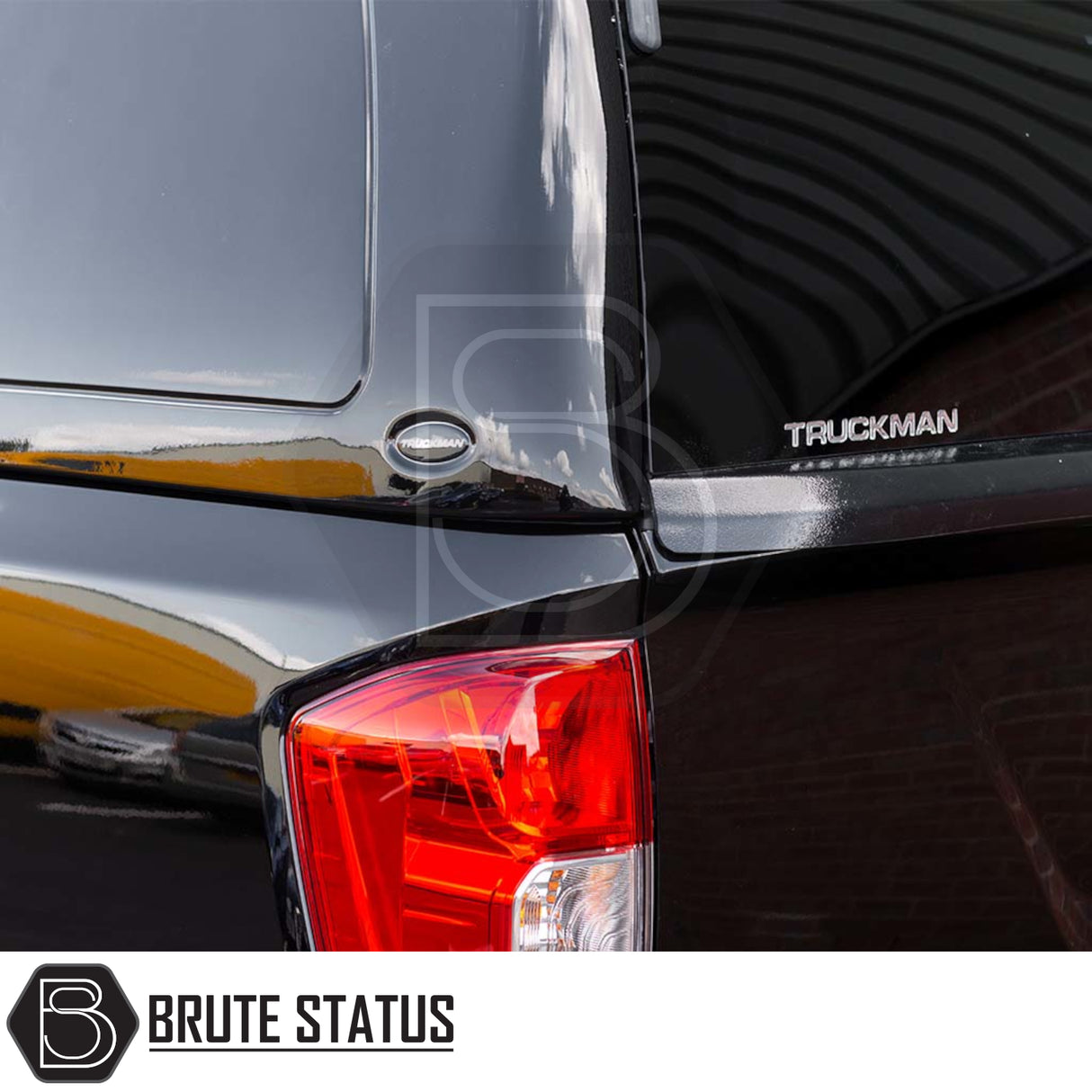 Nissan Navara 2015-2023 NP300 Truckman RS Hardtop Canopy - Glazed Rear Window & Remote Locking