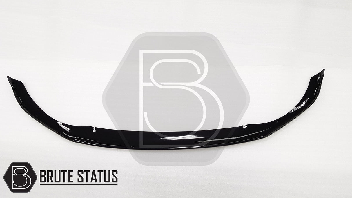 Nissan Navara NP300 2015-2022 Bonnet Guard Stone Deflector/Protector, premium acrylic design, close-up view, enhances bonnet protection from bugs and stones.