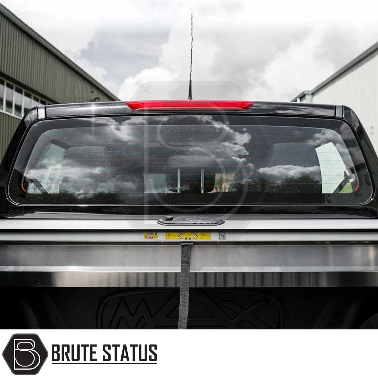 Nissan Navara 2015-2023 NP300 Mountain Top Tonneau Cover Roller Shutter (Silver)