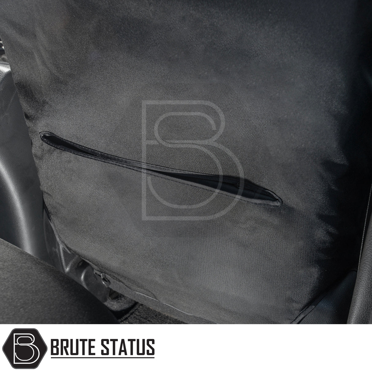 Isuzu D-Max 2021+ Double Cab seat cover with visible zipper detail, tailored for a snug fit and robust protection.