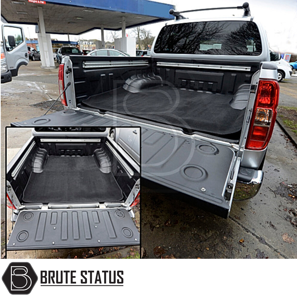 Nissan Navara 2005-2015 D40 Carpet Load Bed Liner shown in pickup truck, highlighting its tailored fit and durable, non-slip carpet design.