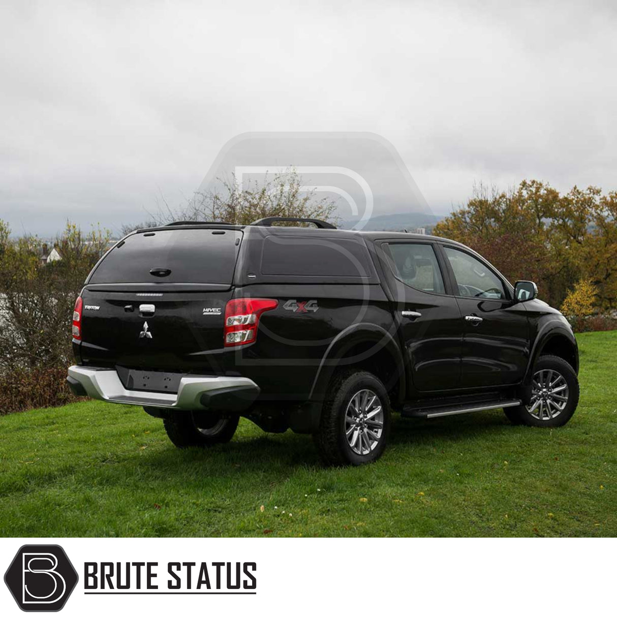 Fiat Fullback/Mitsubishi L200 2015-2021 Truckman RS Hardtop Canopy with glazed rear window and remote locking, featuring a solid-sided, secure design by Brute Status.