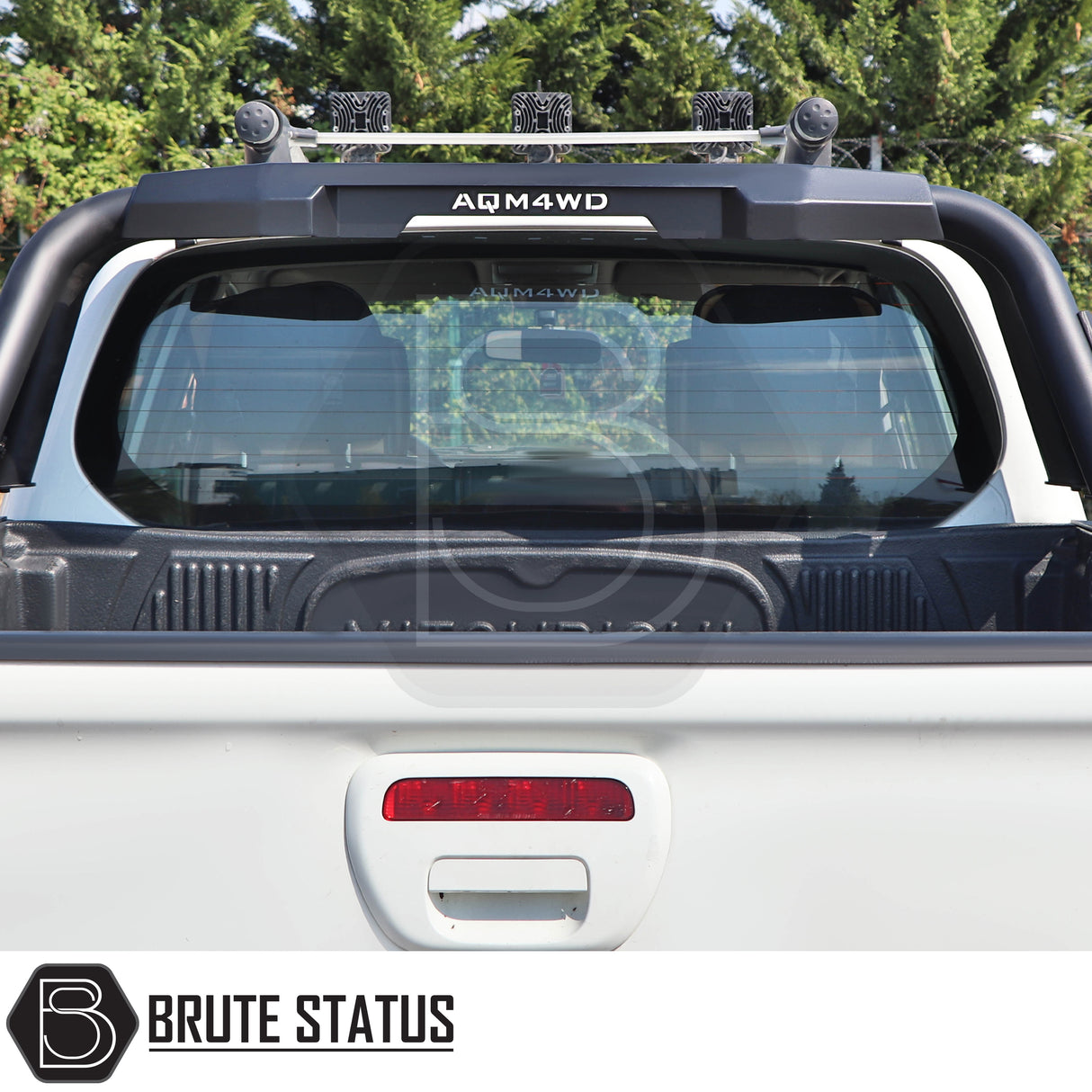 Fiat Fullback Roll Bar Matte Black, featuring heavy-duty steel and matte black finish, enhances vehicle's rugged look.
