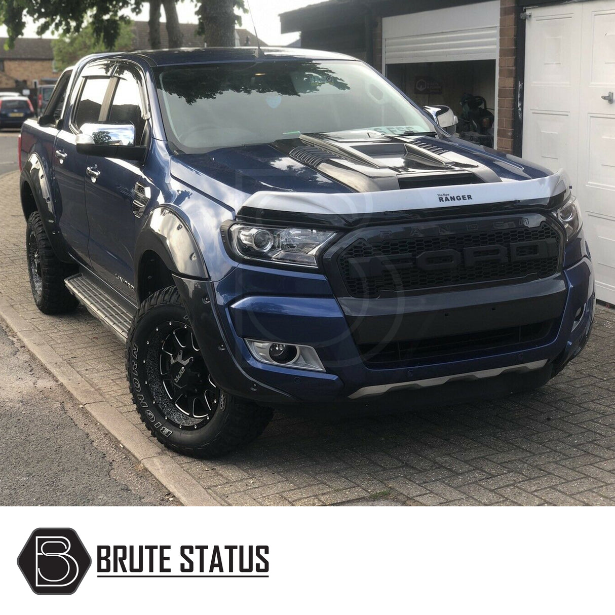 Matte black Raptor-style bonnet scoop for Ford Ranger 2015–2022, made from impact-resistant plastic with easy 3M tape installation and no drilling required