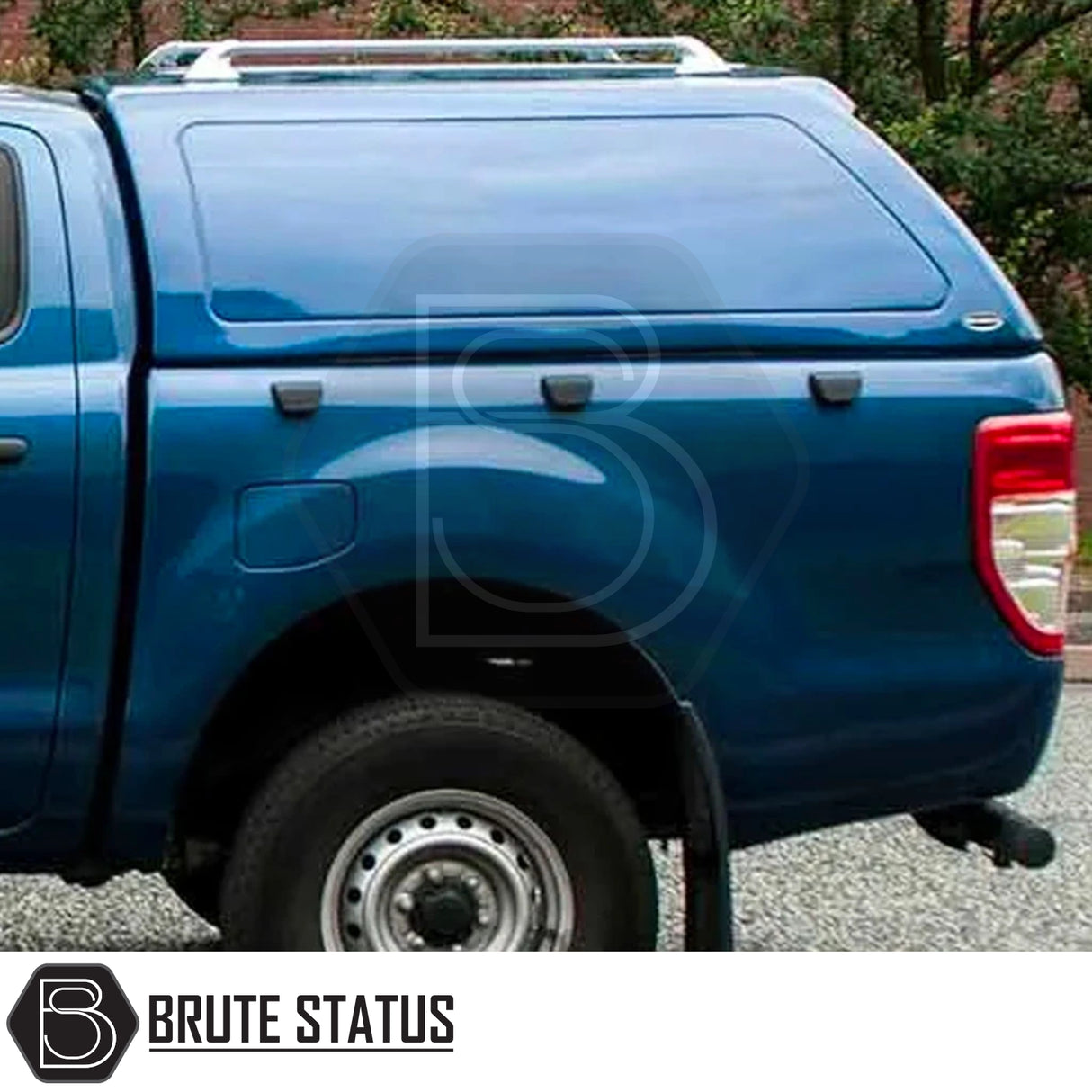 Ford Ranger 2012-2022 T6, T7, T8 Truckman RS Hardtop Canopy with solid rear window, featuring secure latches and aerodynamic design, ideal for enhanced cargo security.