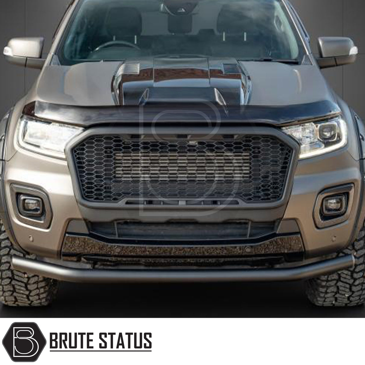 Ford Ranger 2015-2022 Overland Extreme Bonnet Scoop, black ABS plastic with curved edges, designed for easy installation without drilling. Ideal for customizing your truck.