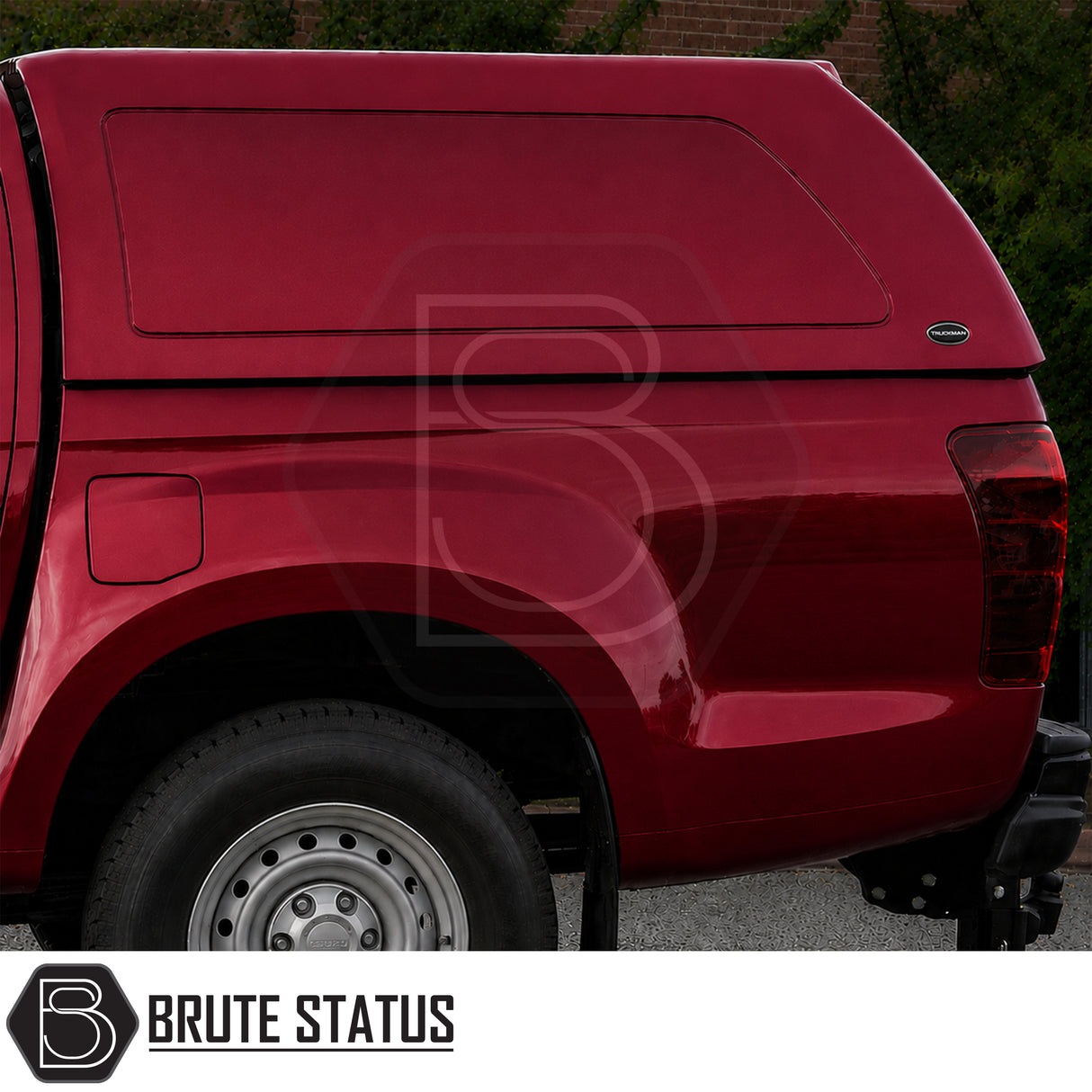 Premium commercial canopy for Isuzu D-Max with remote locking and UV-resistant gel white finish