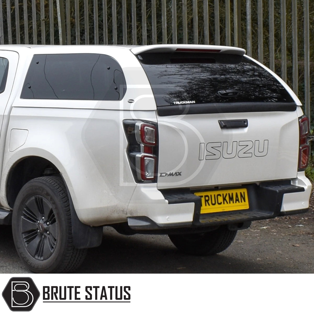 Isuzu D-Max 2025+ Truckman Grand Hardtop Canopy with remote locking, featuring tinted windows and a stylish design for enhanced security and aerodynamics on your pickup.