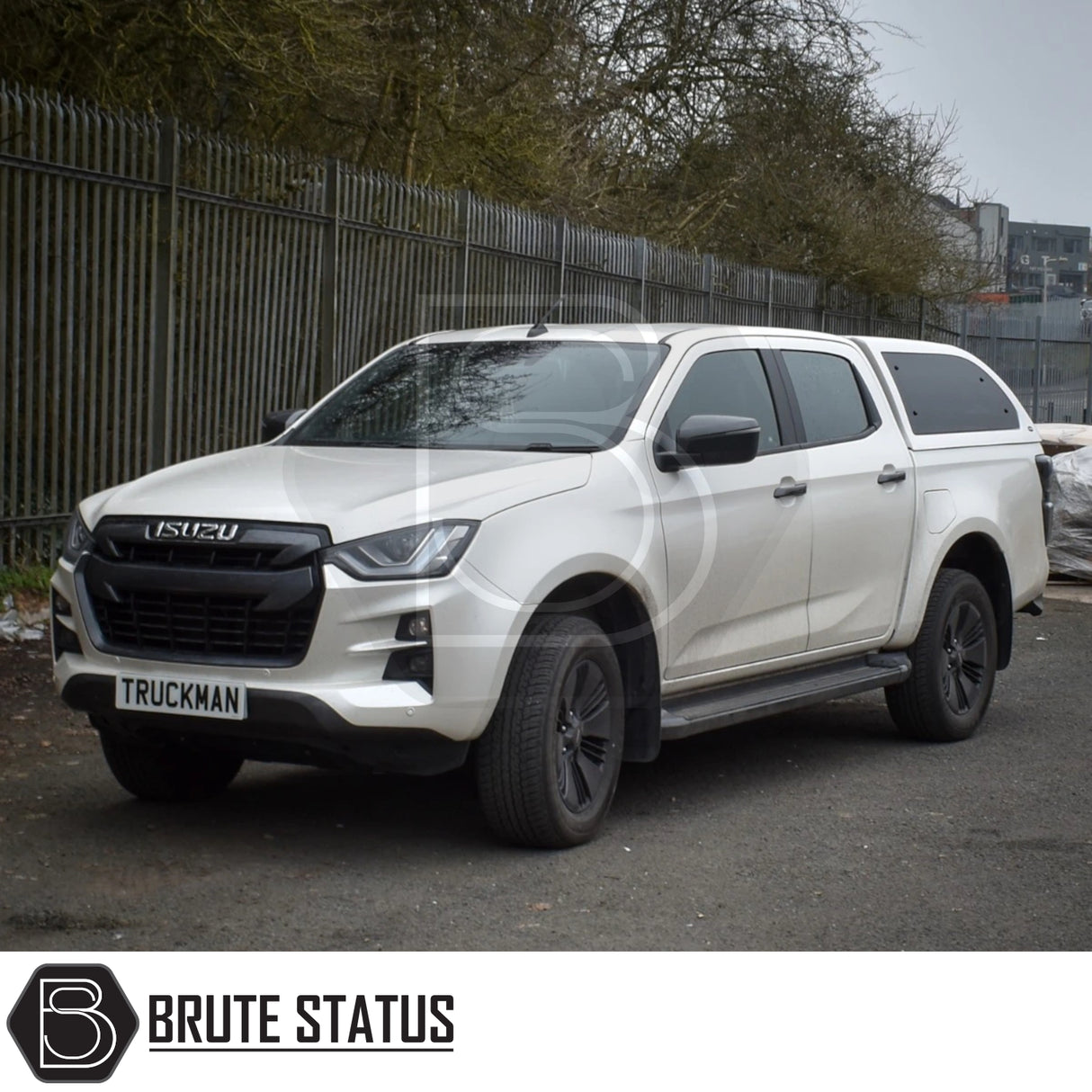 Isuzu D-Max 2025+ Truckman Grand Hardtop Canopy with remote locking, featuring tinted windows and aerodynamic design, enhancing the pick-up's storage and security.