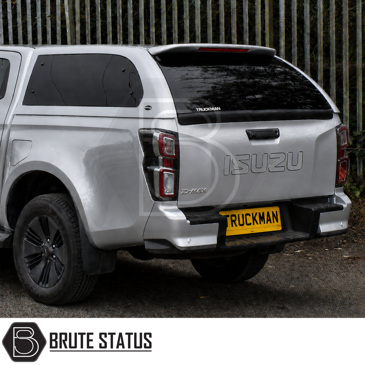 Premium hardtop canopy upgrade for Isuzu D-Max 2021-2024 with lockable pop-out side windows