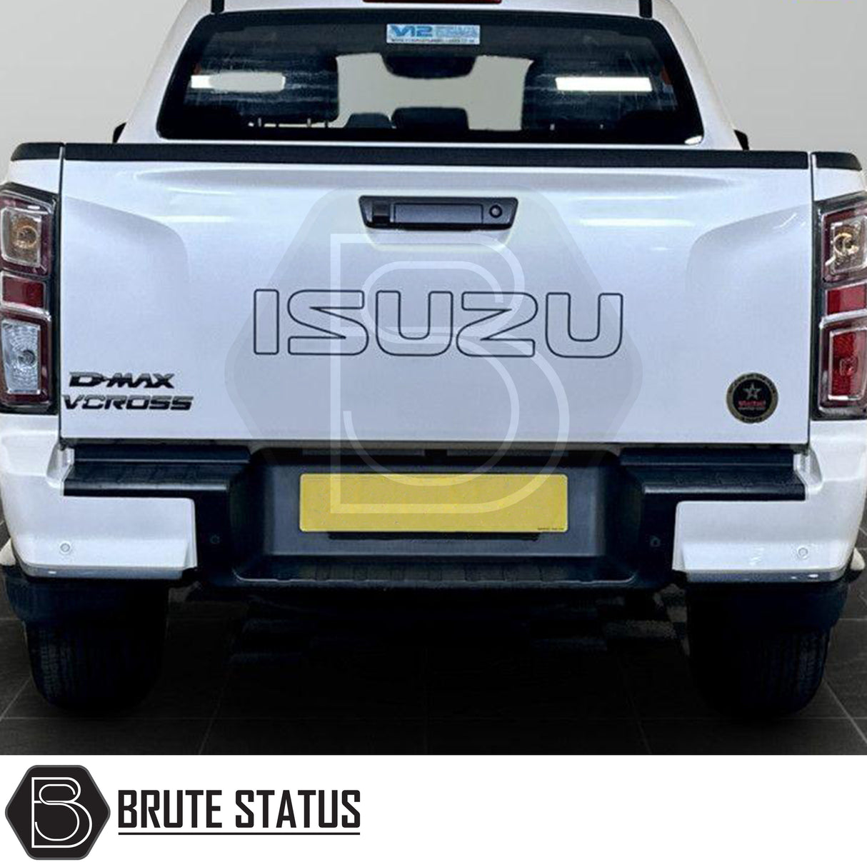 Isuzu D-Max 2021+ load bed rail protector kit – 3-piece ABS plastic set in black, includes left, right, and tailgate protectors with no-drill installation and 3M adhesive tape