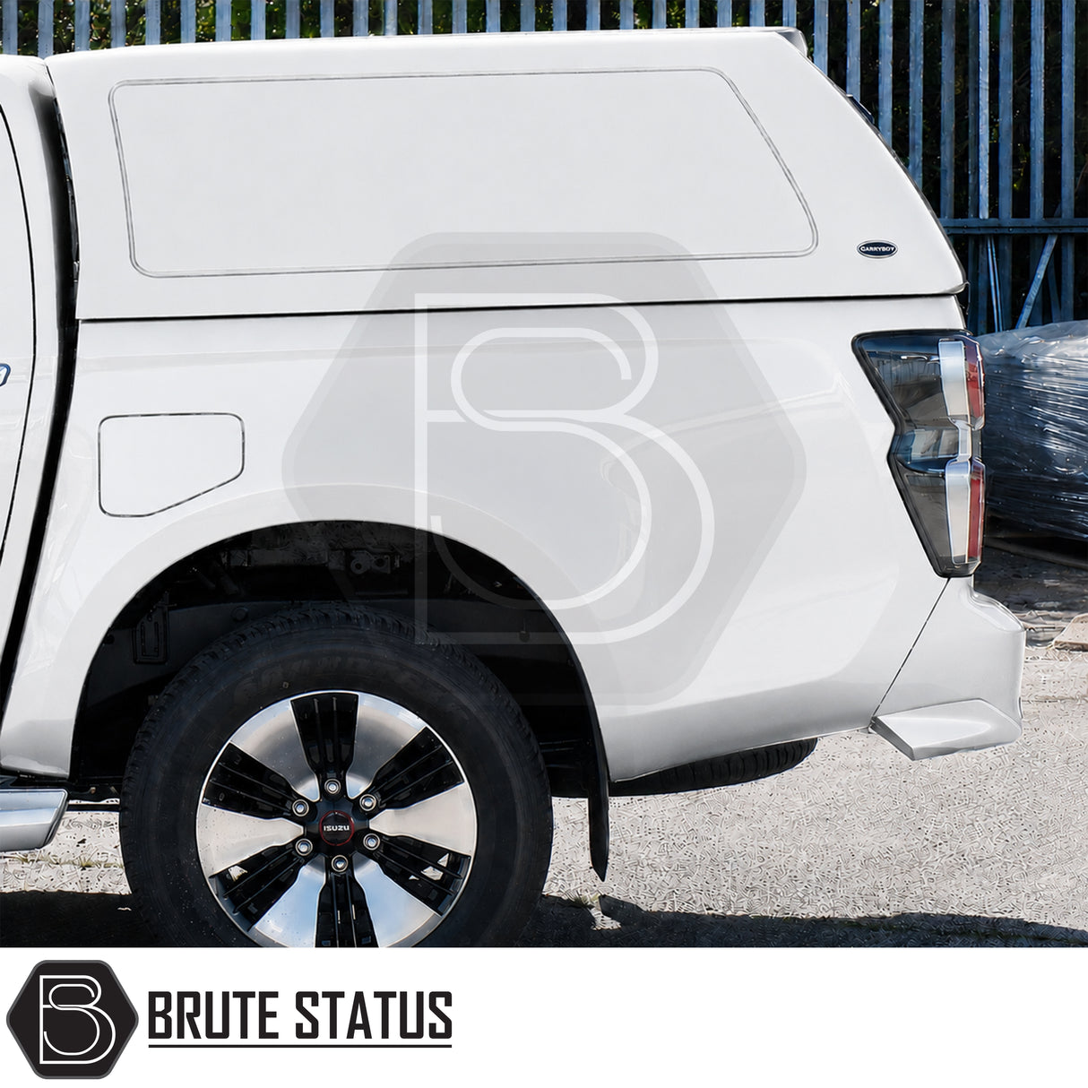 Isuzu D-Max 2025+ Truckman RS canopy with UV-resistant gel coat finish and tinted rear window