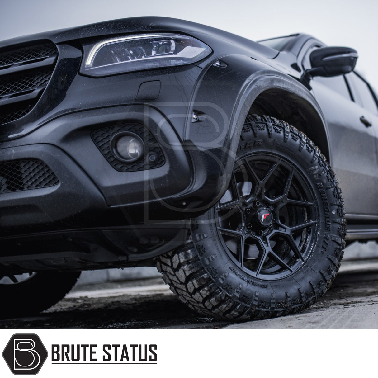 JR Wheels JRX9 alloy wheel available in Matt Black or Gloss Black with Machined Face, 18x9 size, PCD options 6x139.7 or 6x114.3, offset ET18. Compatible with internal drive wheel nuts