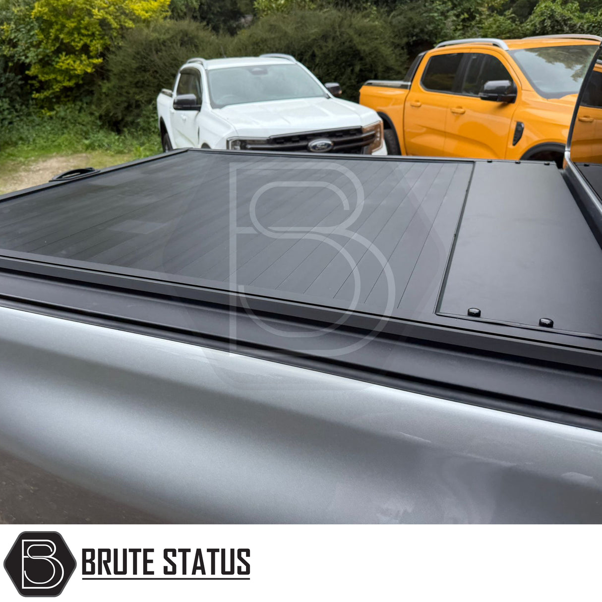 black manual roller shutter for the mitsubishi l200 series 6 pickup truck