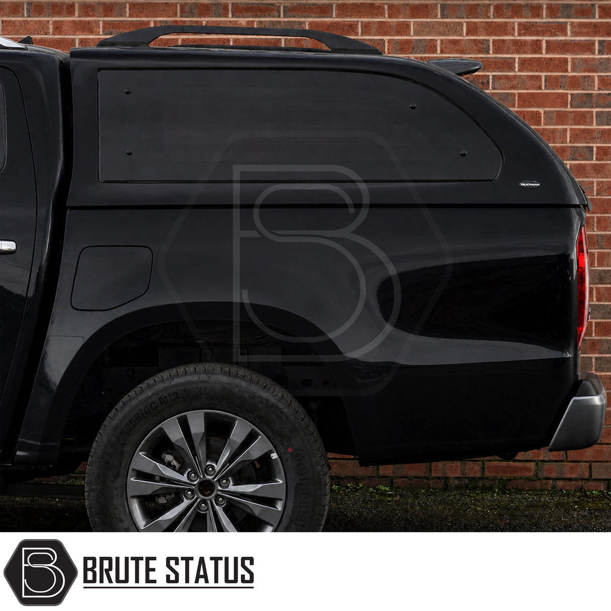 Truckman Grand canopy Mercedes X-Class 2017-2020 luxury hardtop with LED interior light heated rear window and roof bars