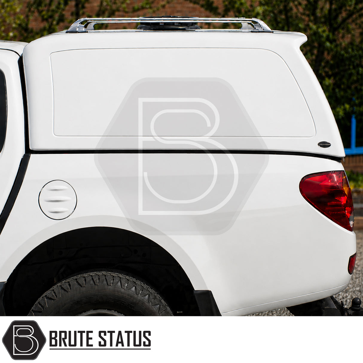 Mitsubishi L200 2010-2015 Series 4 Long Bed Truckman RS hardtop canopy with glazed rear window commercial pickup cover