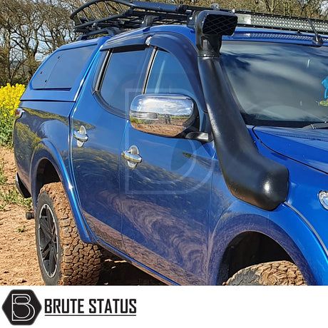 Mitsubishi L200 Series 5 2015–2019 Premium Black Acrylic Bonnet Guard and Wind Deflectors Set – 4-Piece Front & Rear Window Deflectors with Aerodynamic, Scratch-Resistant Design