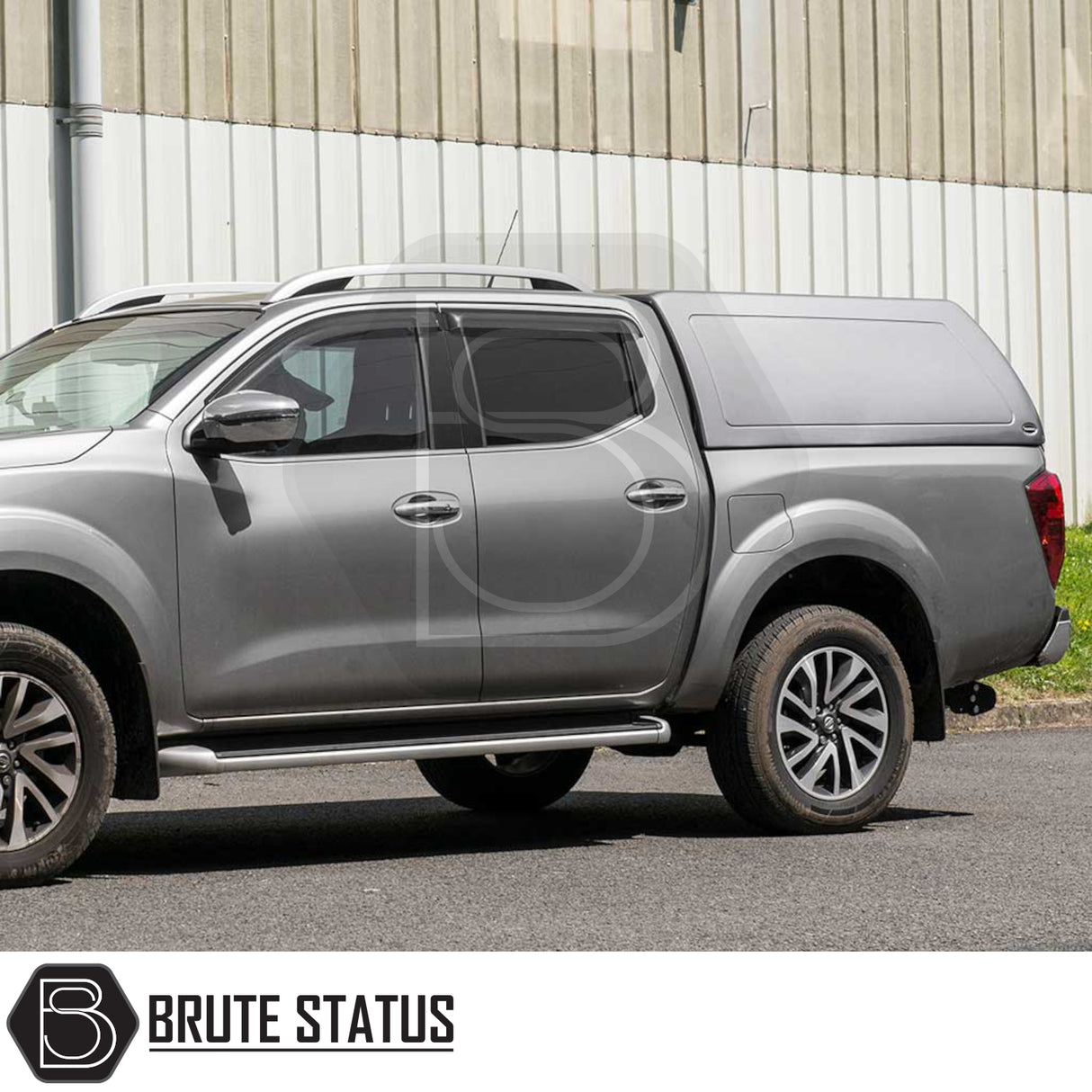 Nissan Navara 2015-2023 NP300 Truckman RS Hardtop Canopy with glazed rear window and remote locking, showcasing its solid-sided design for enhanced security.