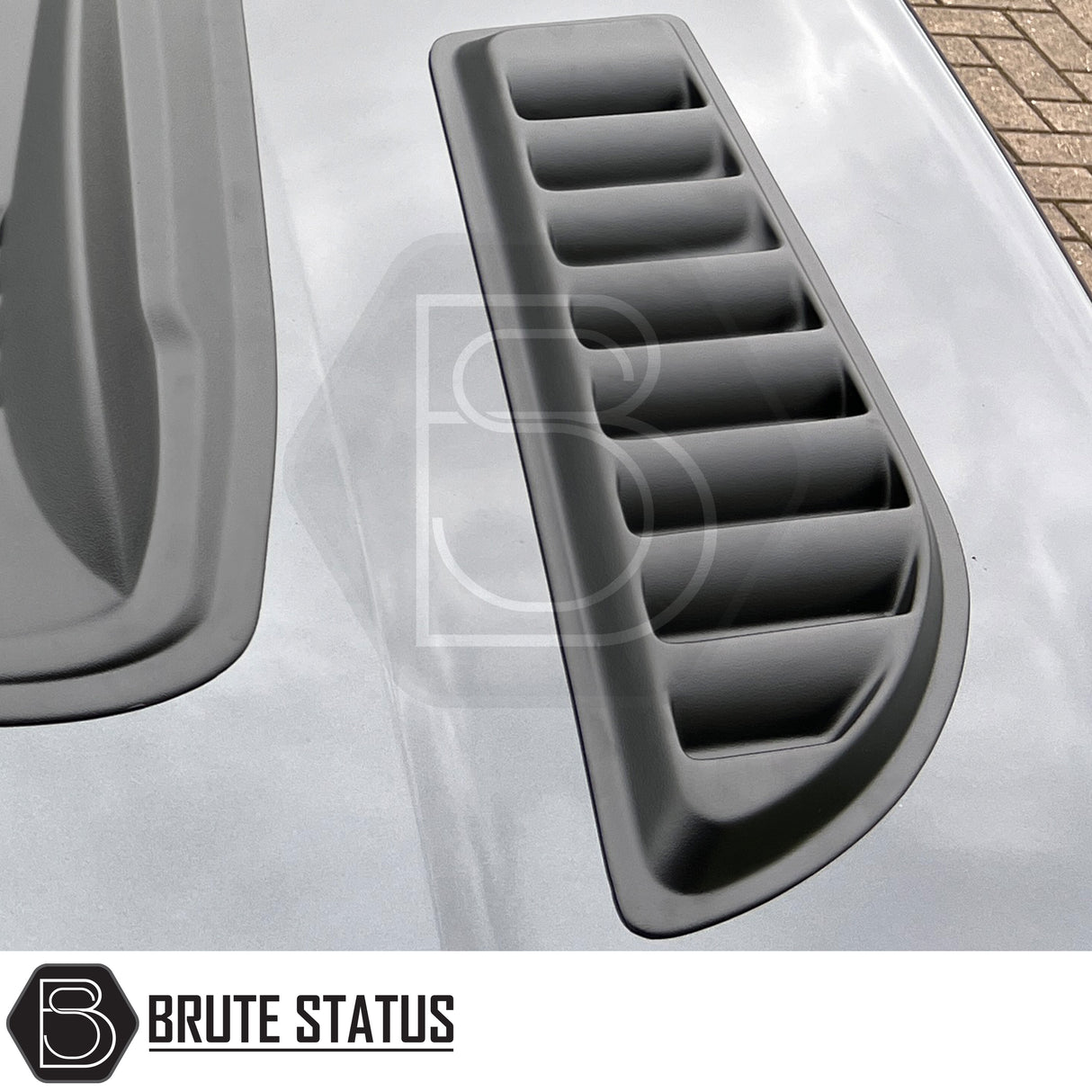Universal matte black ABS bonnet vents with adhesive tape, no-drill install, UV resistant, fits most trucks, includes all parts