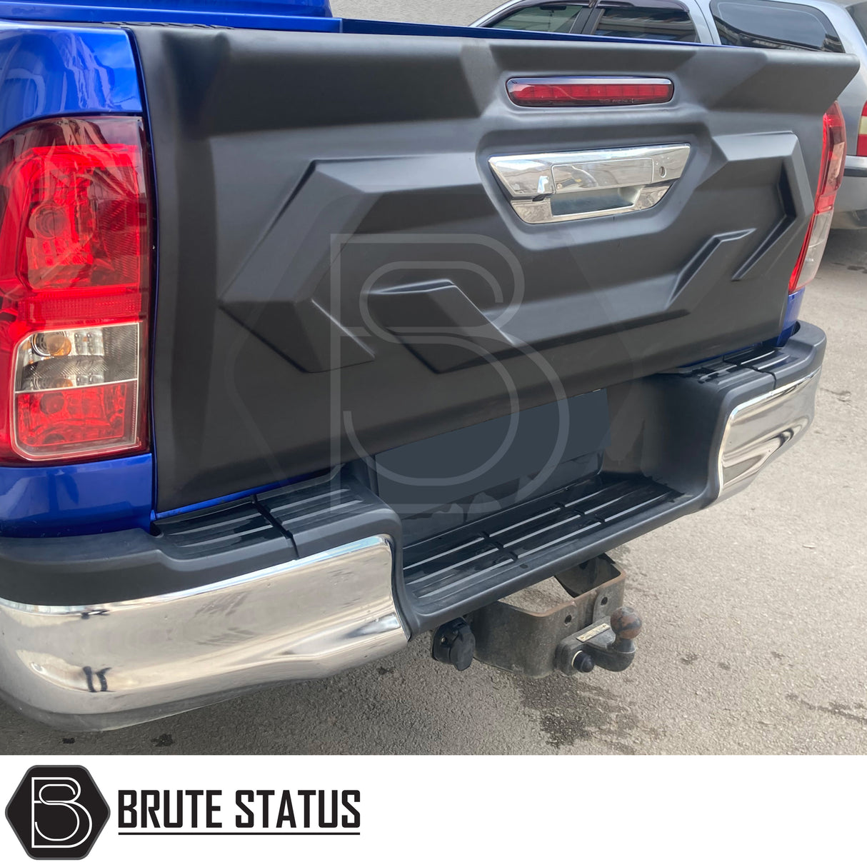 Brute Status Matte Black tailgate cover protector trim for toyota hilux 2015-2020 pickup trucks