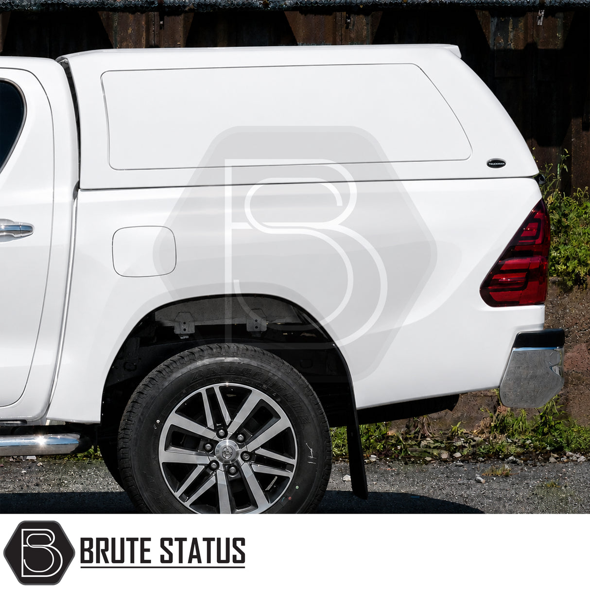 Toyota Hilux 2016+ MK8 MK9 Truckman RS hardtop canopy with solid rear window and remote central locking commercial canopy