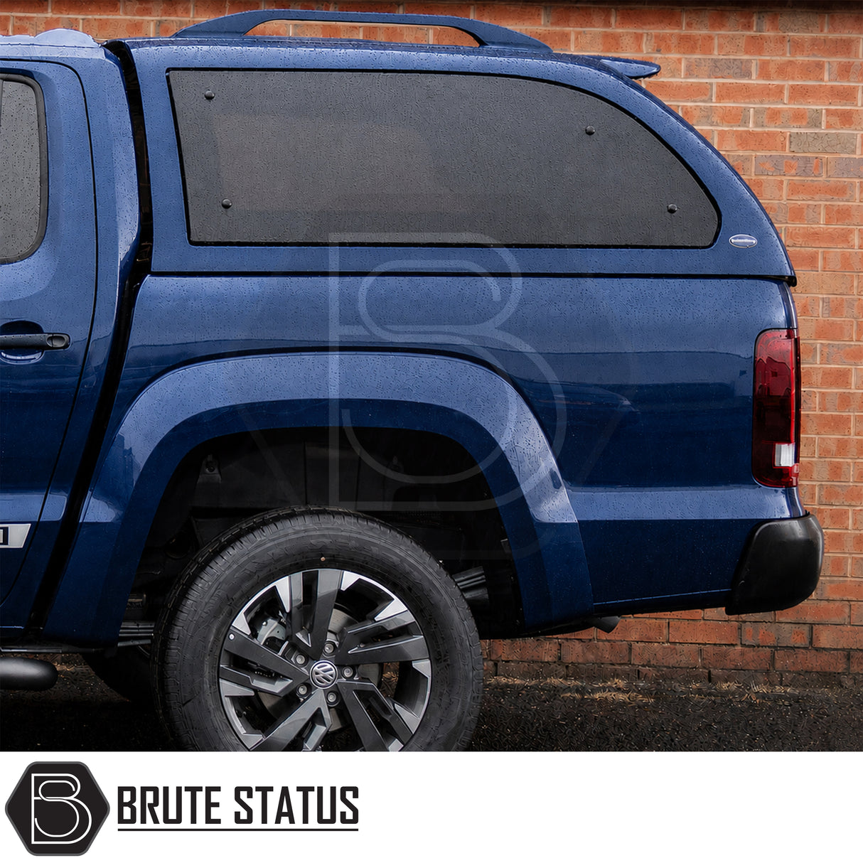 Premium Truckman Grand canopy for Volkswagen Amarok with pop-out side ventilation windows and tinted glass