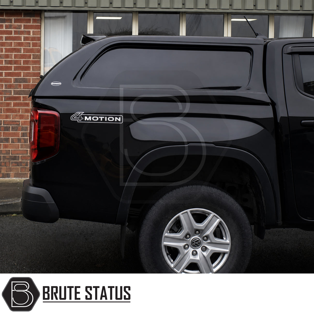 Cab-high Truckman L-Series canopy for Volkswagen Amarok 2023+ with enclosed load storage and LED interior light