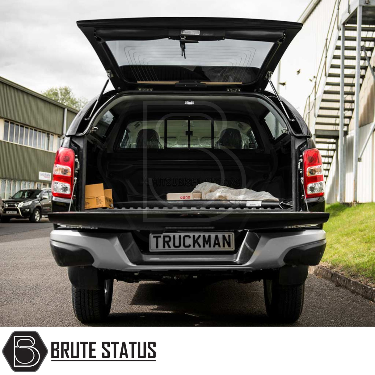 Fiat Fullback/ Mitsubishi L200 2015-2021 Series 5, Series 6 Truckman Grand Hardtop Canopy - Remote Locking