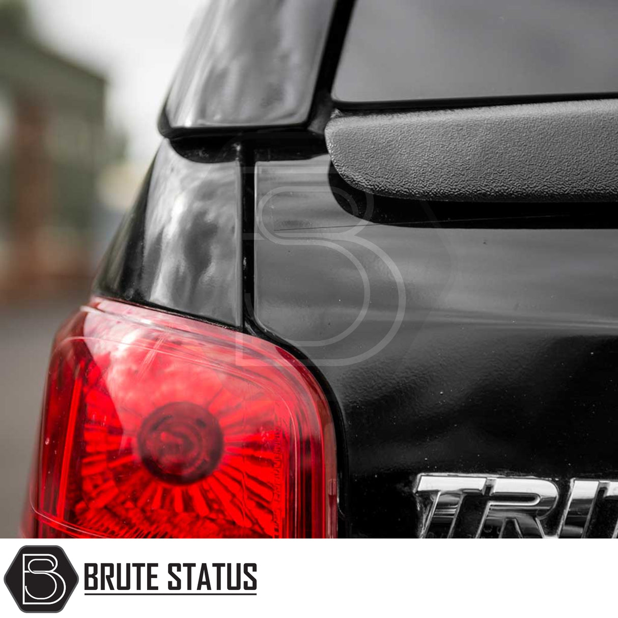 Fiat Fullback/ Mitsubishi L200 2015-2021 Series 5, Series 6 Truckman Grand Hardtop Canopy - Remote Locking