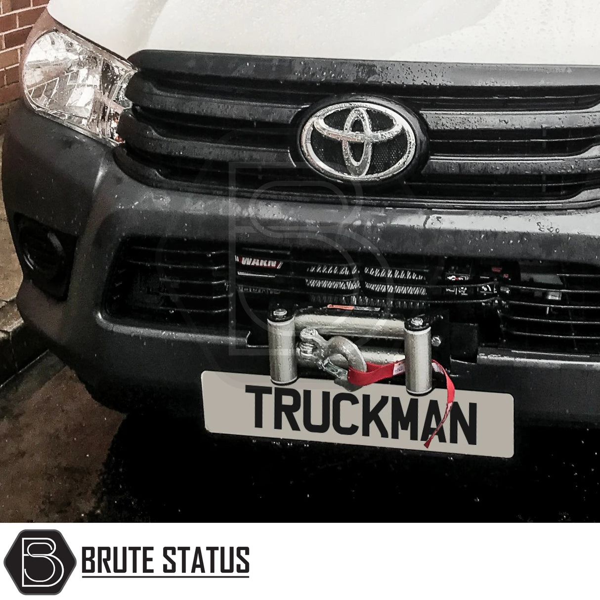 Seilwindenhalterung für Frontstoßstange für Toyota Hilux 2015–2020