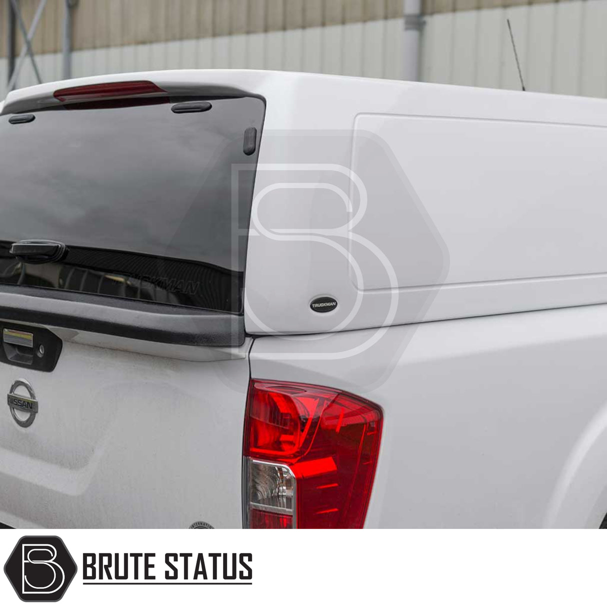 Nissan Navara 2015-2023 NP300 Truckman RS Hardtop Canopy - Glazed Rear Window
