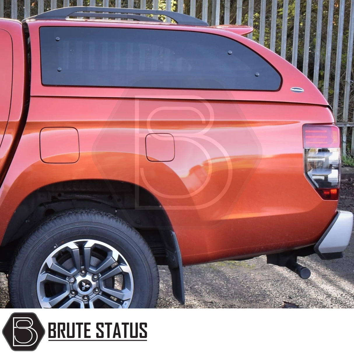 Fiat Fullback/ Mitsubishi L200 2015-2021 Series 5, Series 6 Truckman Grand Hardtop Canopy - Remote Locking