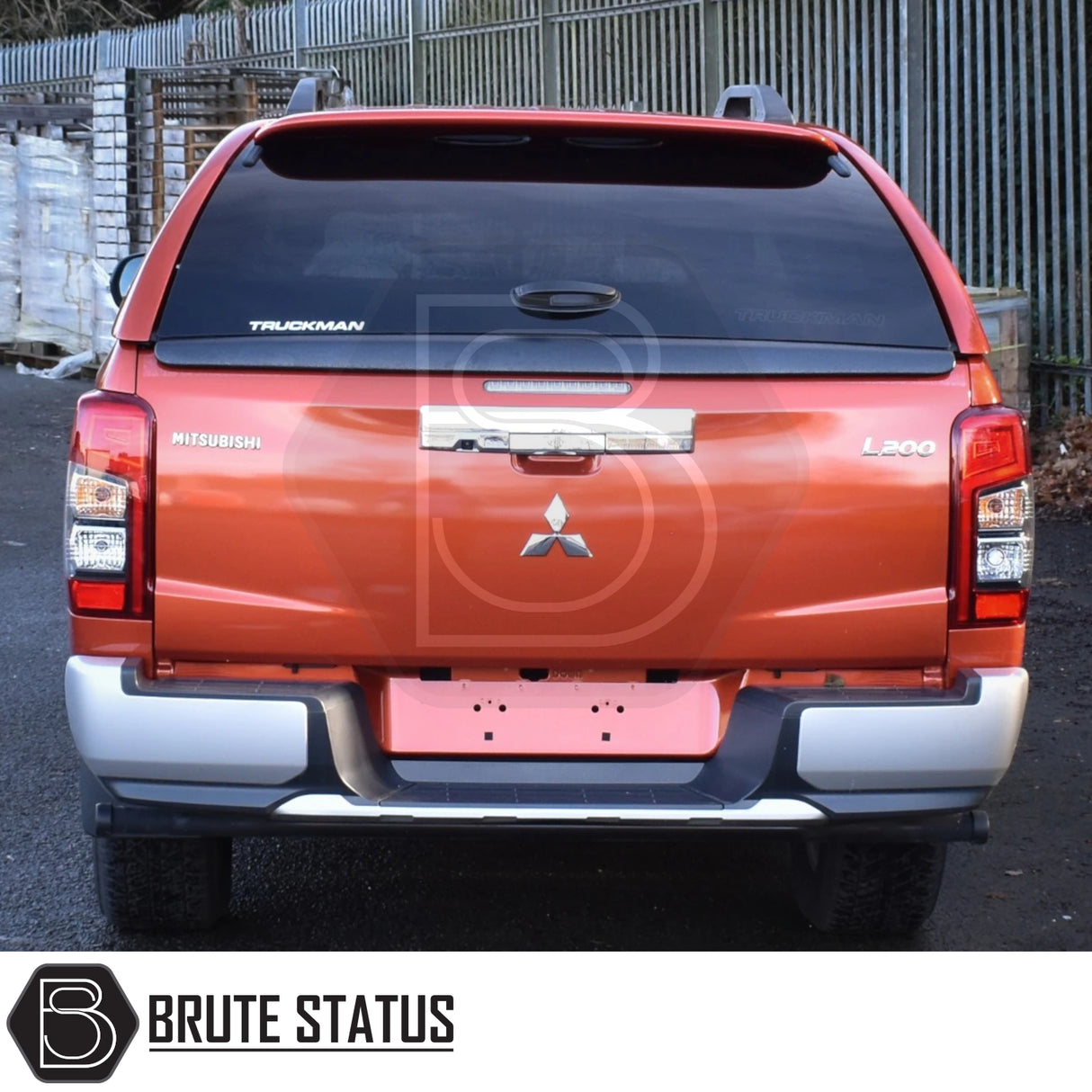 Fiat Fullback/ Mitsubishi L200 2015-2021 Series 5, Series 6 Truckman Grand Hardtop Canopy - Remote Locking