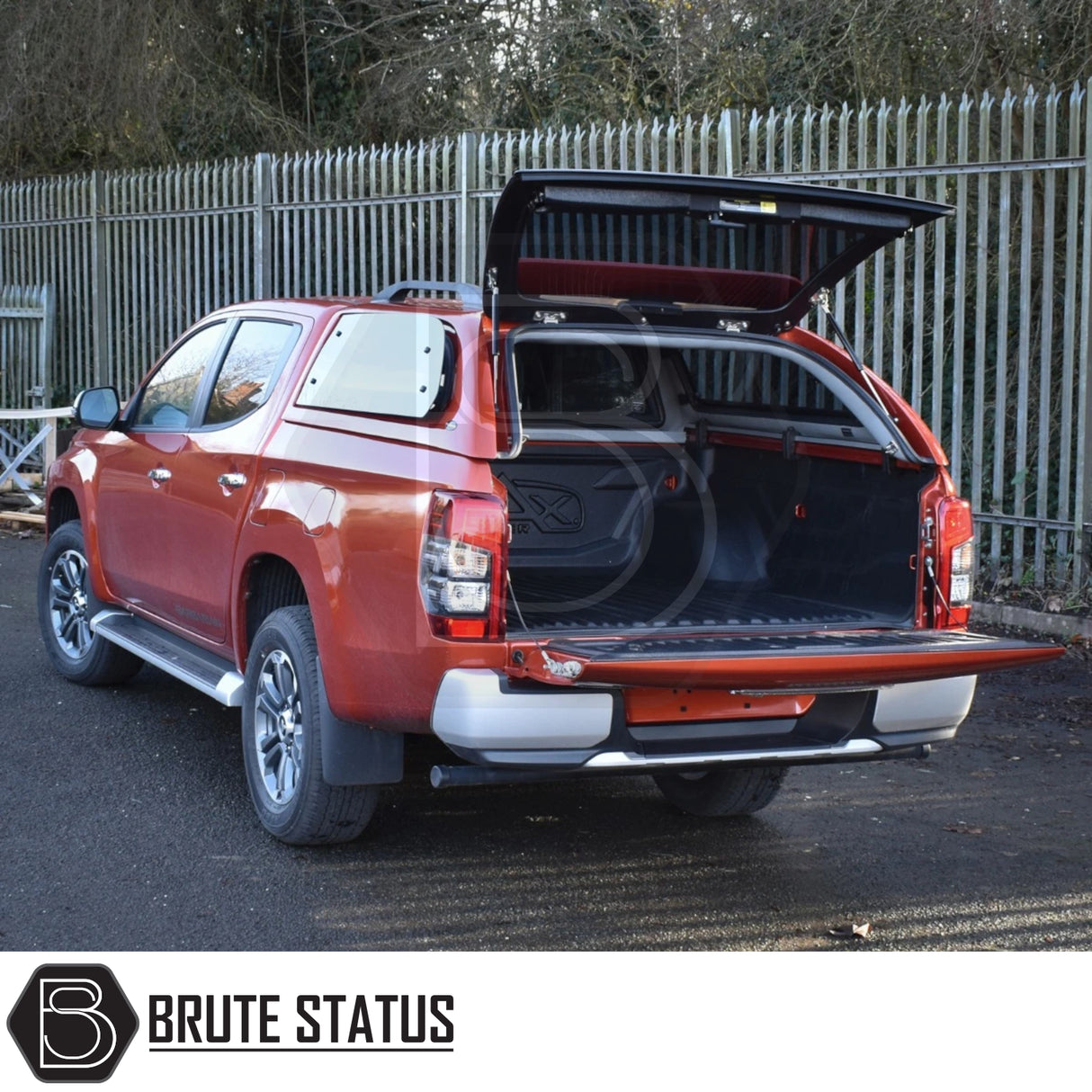 Fiat Fullback/ Mitsubishi L200 2015-2021 Series 5, Series 6 Truckman Grand Hardtop Canopy - Remote Locking