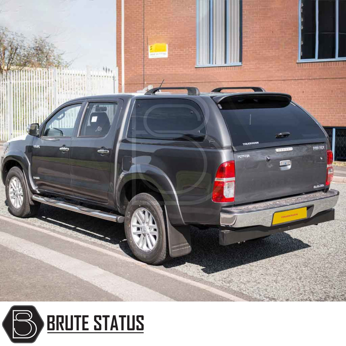 Toyota Hilux 2005-2016 MK6, MK7 Truckman Grand Hardtop Canopy - Remote Locking