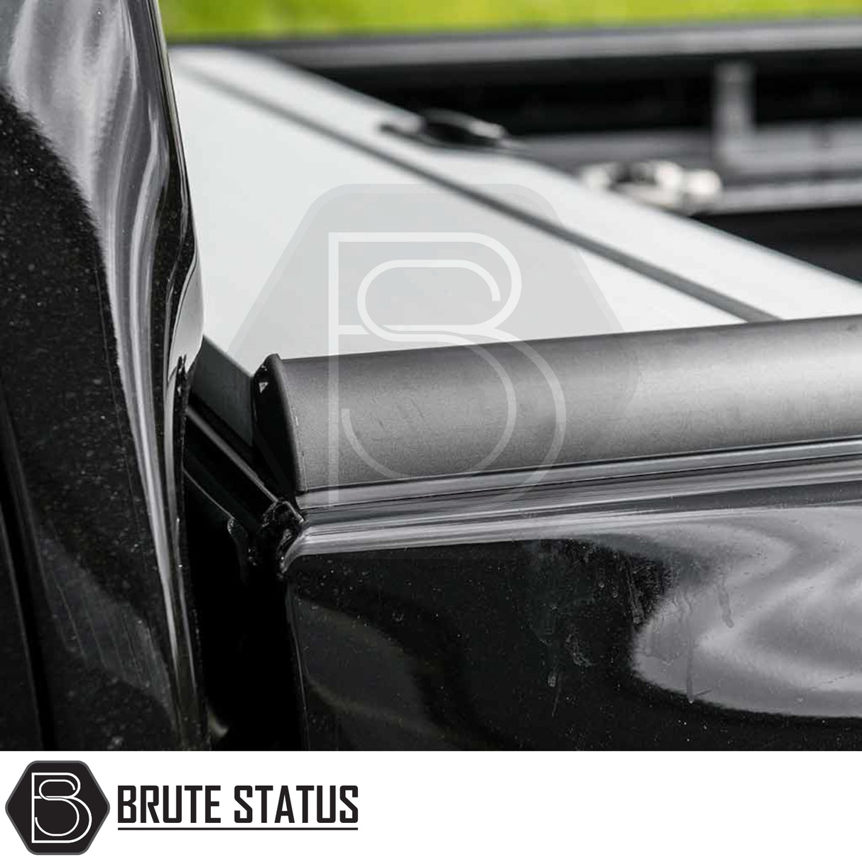 Nissan Navara 2015-2023 NP300 Mountain Top Tonneau Cover Roller Shutter (Silver)