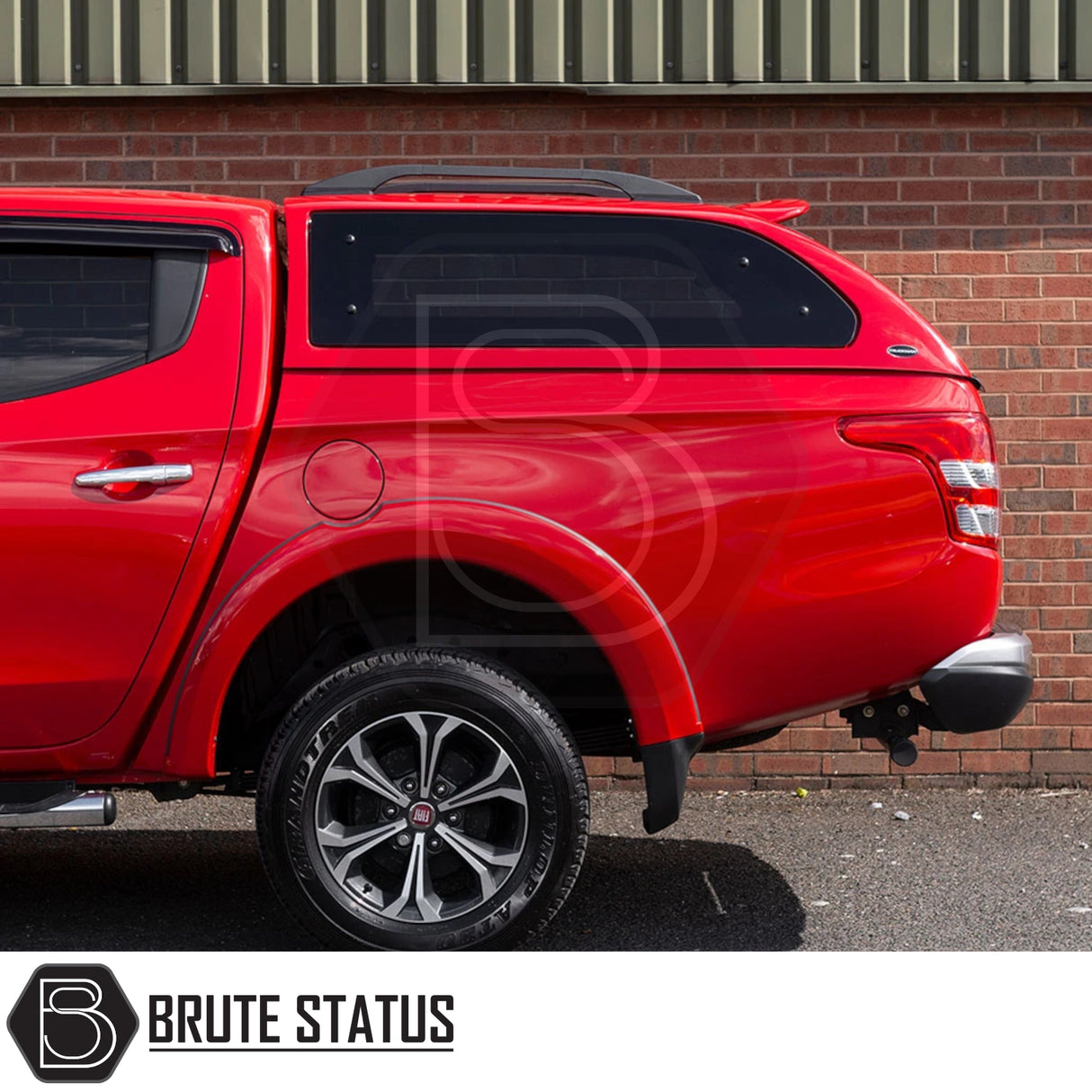 Fiat Fullback/Mitsubishi L200 Truckman Grand Hardtop Canopy shown with tinted windows, rear light, tow hitch, and Brute Status logo.