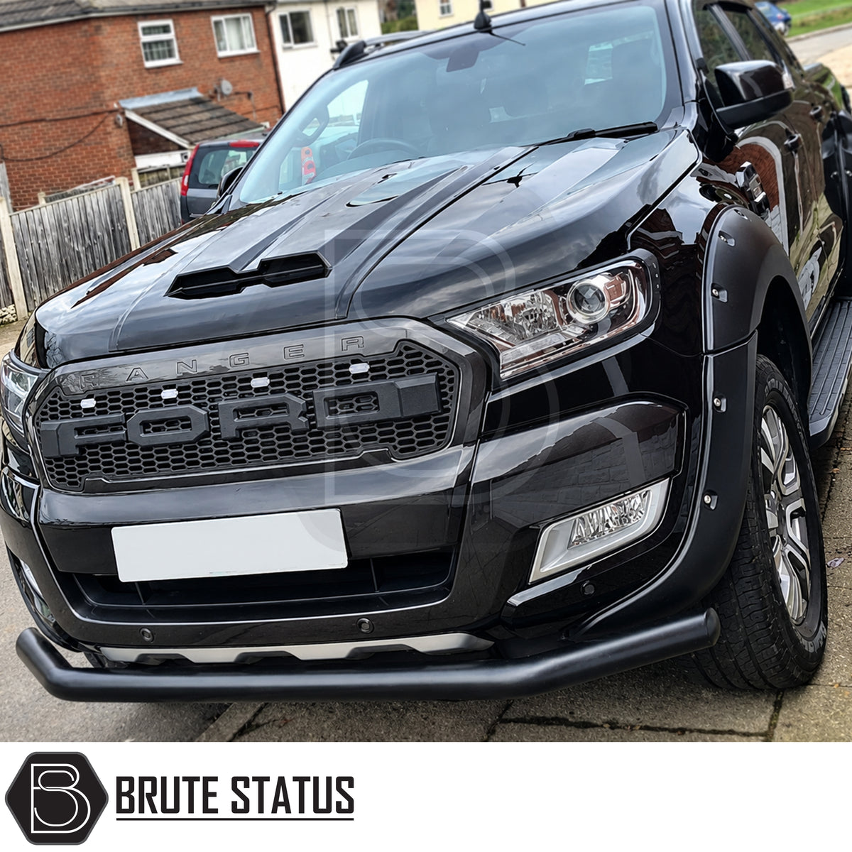 Black muscle bonnet scoop for Ford Ranger 2015-2022 facelift pickup truck with durable impact resistant construction for exterior styling upgrade