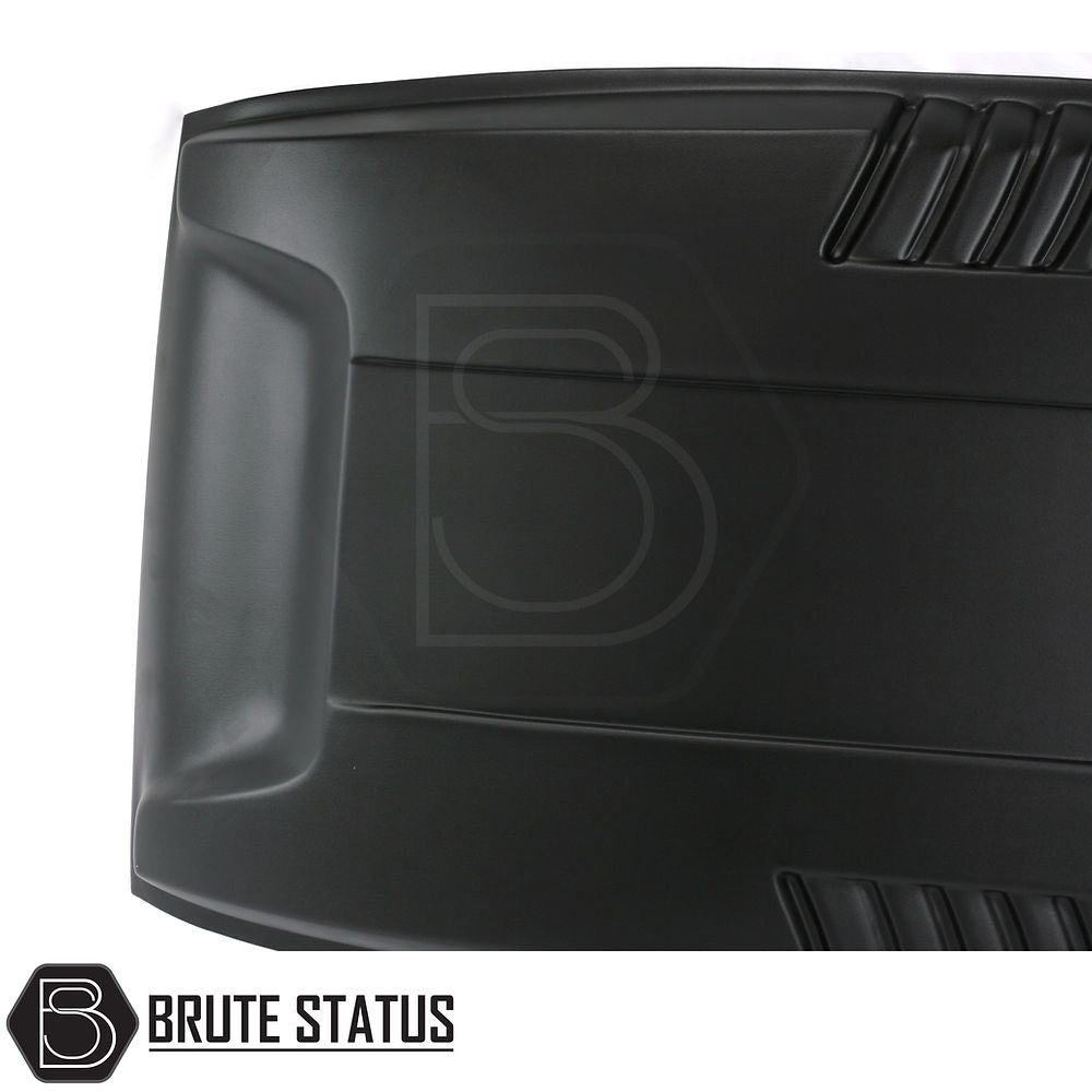 Matte black bonnet scoop for Ford Ranger facelift models 2015-2022 with UV-resistant ABS construction and custom fit