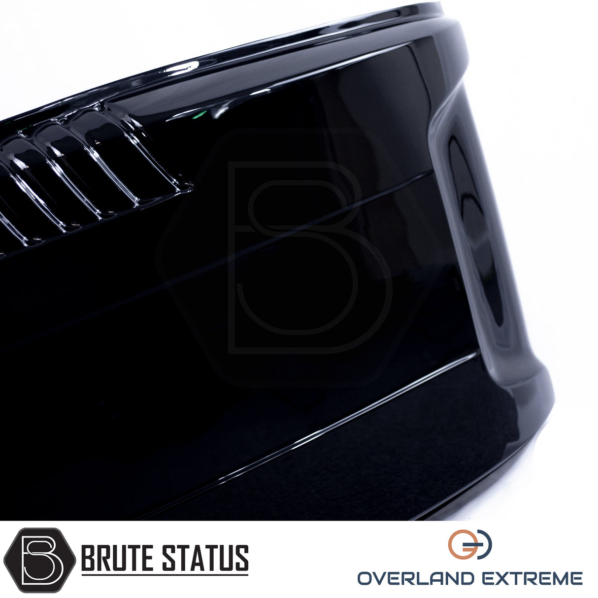 Overland Extreme Ford Ranger 2015-2022 bonnet scoop in gloss black, durable ABS hood scoop with vehicle-specific CAD-designed fitment.