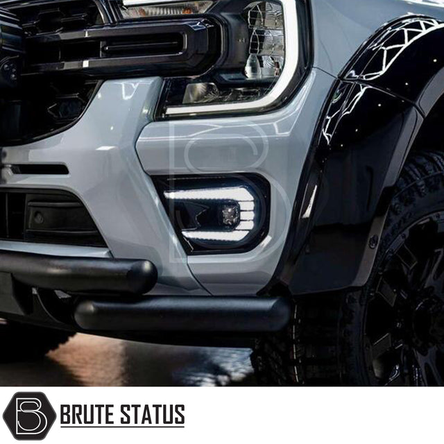 Ford Ranger 2023+ Facelift LED Accessory Light – Stylish gloss black finish with white and amber LED functions, straightforward installation using existing mounting points, designed for facelifted models only, no drilling required.