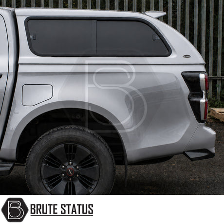 Remote locking Truckman GLS hardtop for Isuzu D-Max with sporty styling and roof bars included