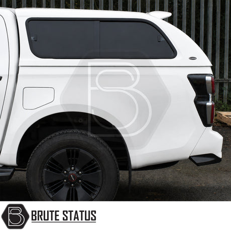 Sporty Truckman GLS canopy for Isuzu D-Max with tinted sliding windows and integrated roof rails