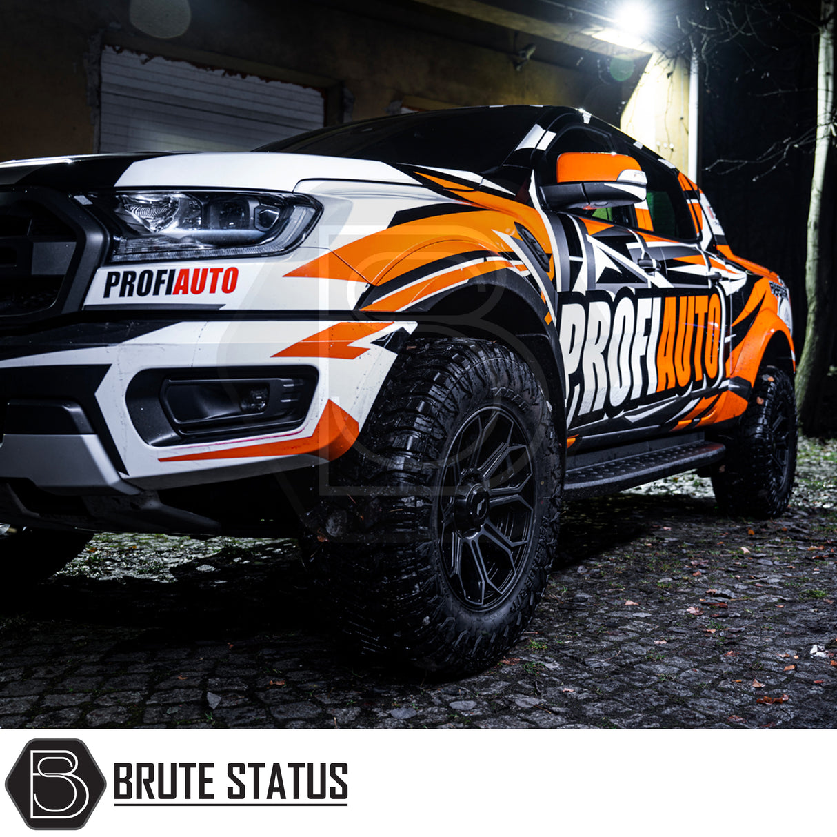 JR Wheels JRX11 alloy wheel in Gloss Black with Machined Face, 18x9 size, PCD 6x139.7 or 6x114.3, offset ET25, centre bore 110. Comes as a set of 4 with correct spigot rings and includes wheel nuts.